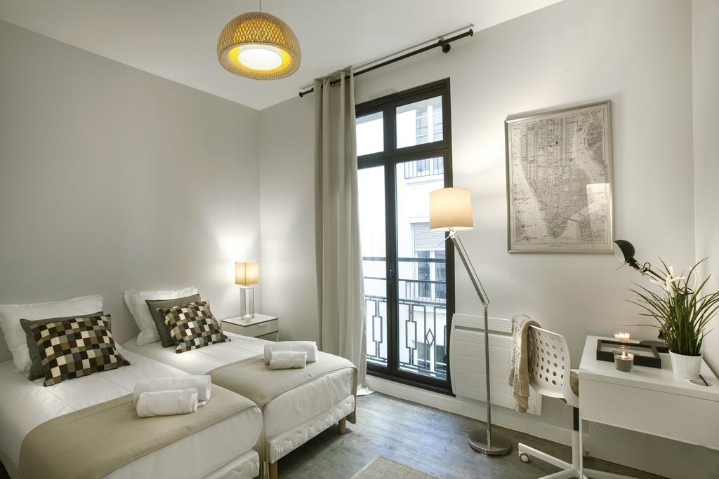 Sweet Home Paris Apartment Bagian luar foto